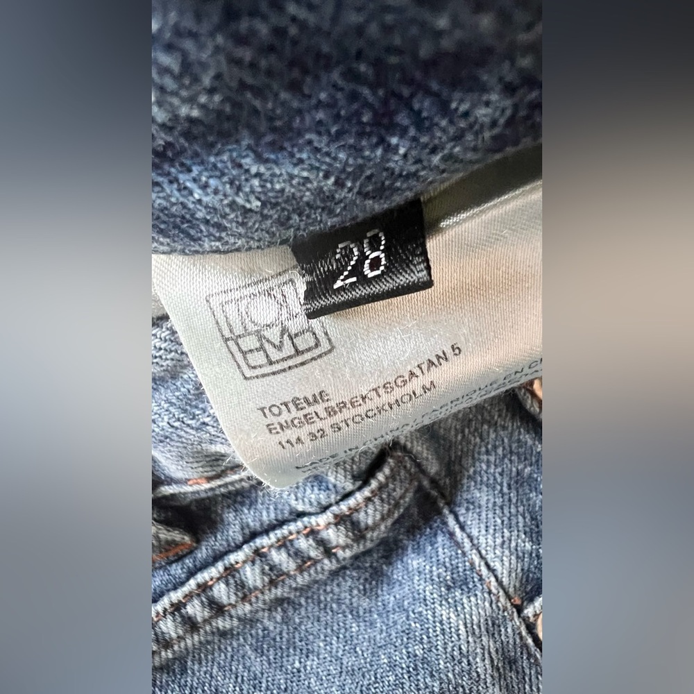 NEW: Toteme Twisted Seam Denim Jean - Size 28 - Picture 11 of 12